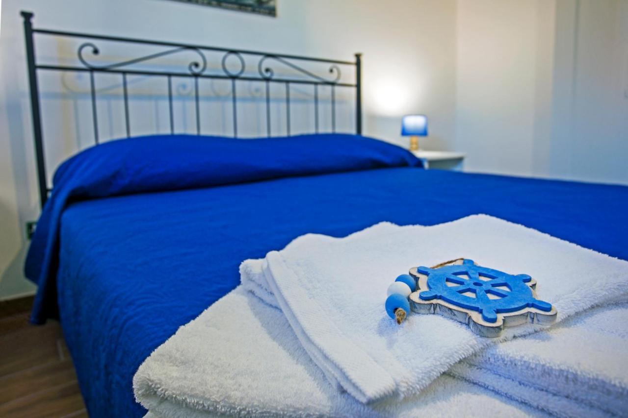 B&B Al Blu Gaeta Exteriör bild