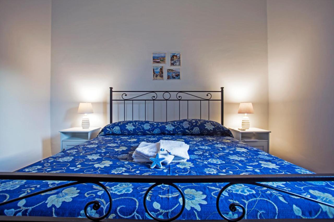 B&B Al Blu Gaeta Exteriör bild