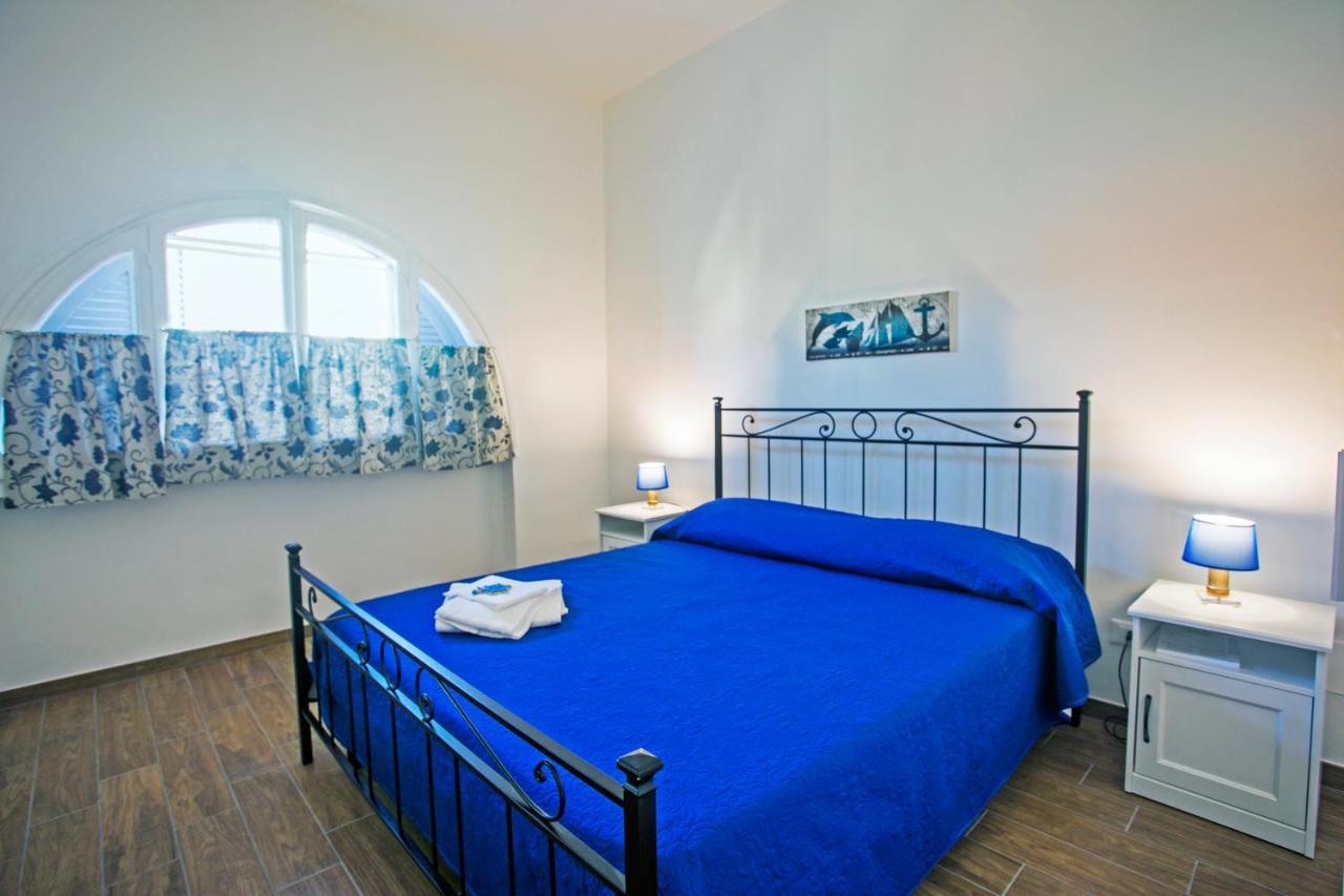 B&B Al Blu Gaeta Exteriör bild