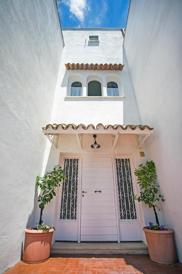 B&B Al Blu Gaeta Exteriör bild