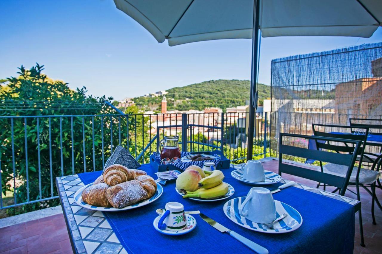 B&B Al Blu Gaeta Exteriör bild