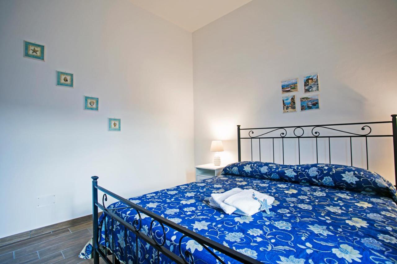 B&B Al Blu Gaeta Exteriör bild